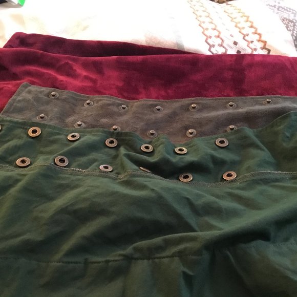 Alchemy Fashions Yoga Skirt: Never worn (tags still on) - Picture 4 of 4